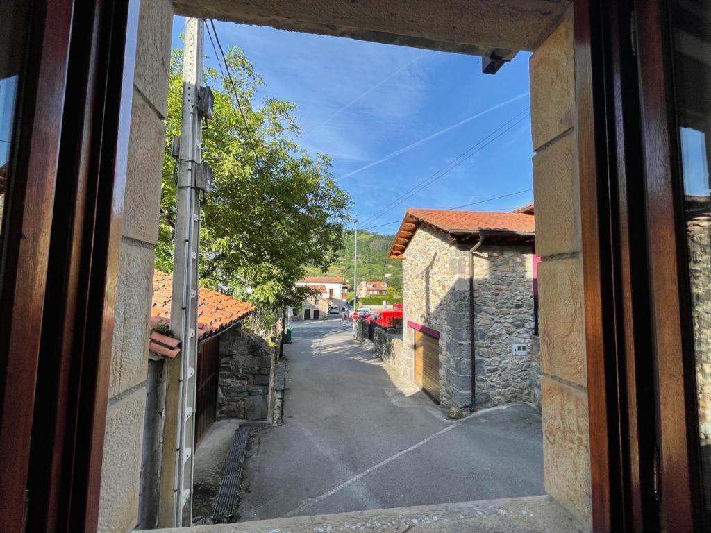 Apartamentos Rurales La Casa Vieja De Alceda Luaran gambar