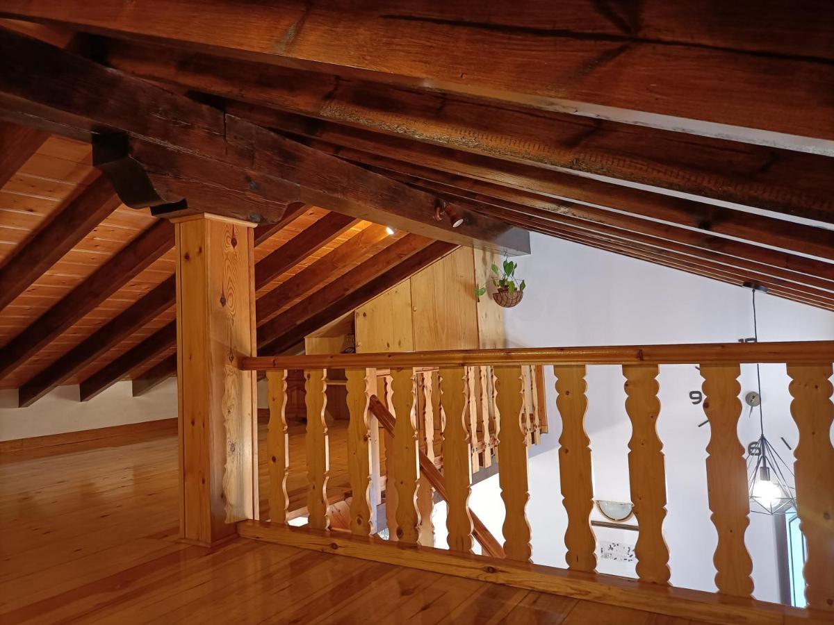 Apartamentos Rurales La Casa Vieja De Alceda Luaran gambar